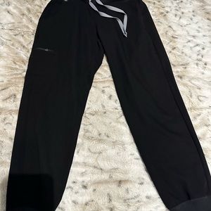 Like new woman scrubs